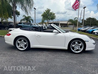 2006 Porsche 911 Cabriolet Carrera 4 - miniatura 22