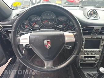 2006 Porsche 911 Cabriolet Carrera 4 - miniatura 10