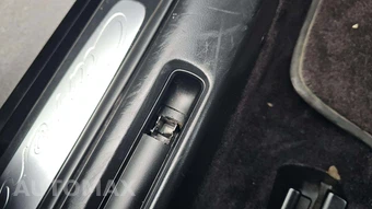 2006 Porsche 911 Cabriolet Carrera 4 - miniatura 24