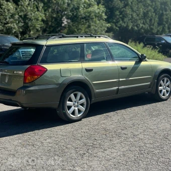 2006 Subaru Outback Wagon 2.5i – miniatura 5