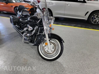 2006 Suzuki Boulevard 1500 C90 – miniatura 3