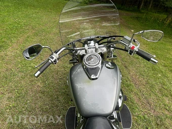 2006 Suzuki Boulevard 800 C50T – miniatura 11
