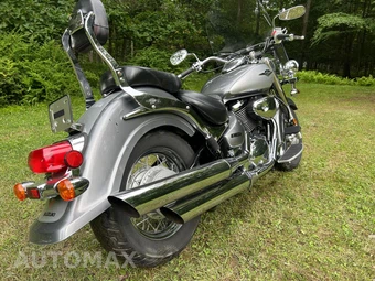 2006 Suzuki Boulevard 800 C50T – miniatura 3