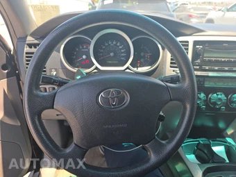2006 Toyota 4Runner Sport - miniatura 10