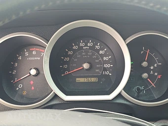 2006 Toyota 4Runner Sport - miniatura 12