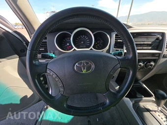2006 Toyota 4Runner SR5 – miniatura 10