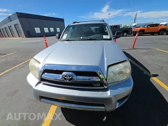 2006 Toyota 4Runner SR5 – miniatura 2