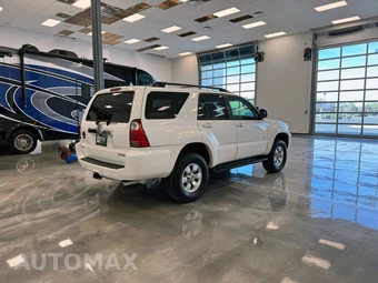 2006 Toyota 4Runner SR5 - miniatura 2