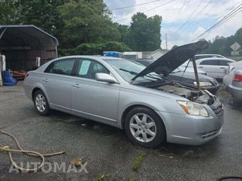 2006 Toyota Avalon XLS – miniatura 4
