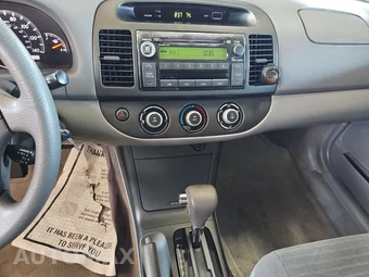 2006 Toyota Camry – miniatura 11