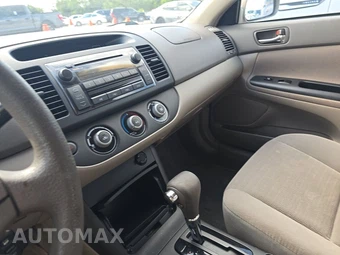 2006 Toyota Camry LE – miniatura 11