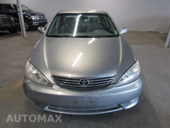 2006 Toyota Camry LE – miniatura 2