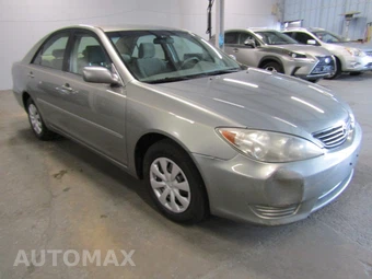 2006 Toyota Camry LE – miniatura 3