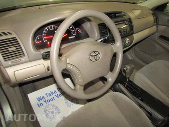 2006 Toyota Camry LE – miniatura 8