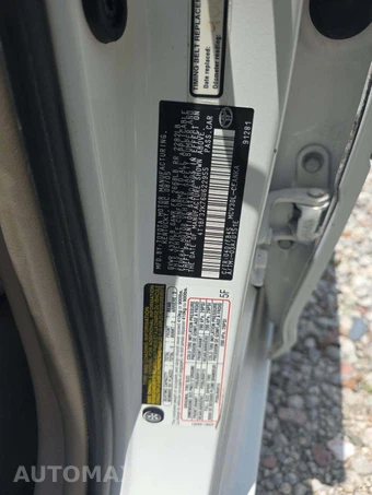 2006 Toyota Camry LE – miniatura 5