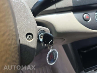 2006 Toyota Camry LE – miniatura 8