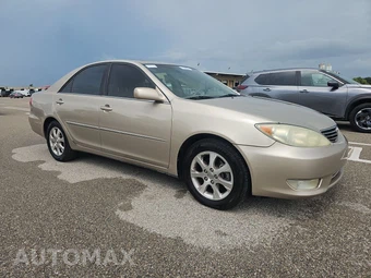 2006 Toyota Camry XLE - miniatura 3