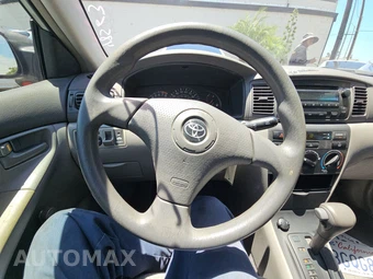 2006 Toyota Corolla CE – miniatura 10