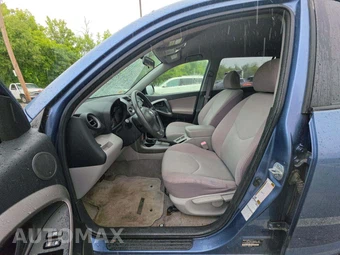 2006 Toyota RAV4 - miniatura 6