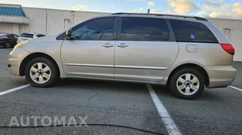 2006 Toyota Sienna 119.3" WB - miniatura 11