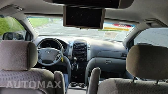 2006 Toyota Sienna 119.3" WB - miniatura 19