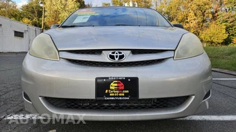 2006 Toyota Sienna 119.3" WB - miniatura 4