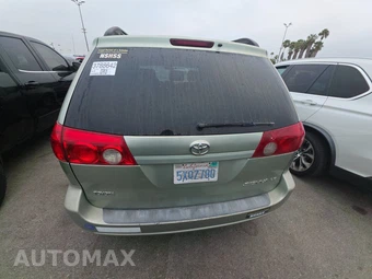 2006 Toyota Sienna CE Minivan 8-Passenger 119.3" WB - miniatura 5