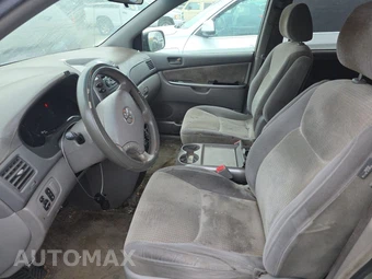 2006 Toyota Sienna CE Minivan 8-Passenger 119.3" WB - miniatura 7