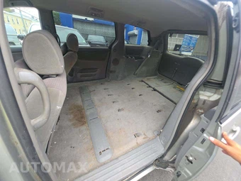 2006 Toyota Sienna LE Minivan 119.3" WB – miniatura 13