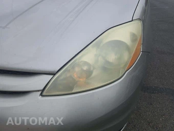 2006 Toyota Sienna LE Minivan 119.3" WB – miniatura 25