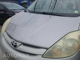 2006 Toyota Sienna LE Minivan 119.3" WB – miniatura 26