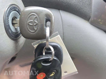 2006 Toyota Sienna LE Minivan 119.3" WB – miniatura 8