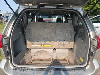 2006 Toyota Sienna LE Minivan 7-Passenger 119.3" WB - miniatura 17