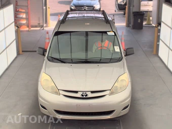2006 Toyota Sienna LE Minivan 7-Passenger 119.3" WB - miniatura 2