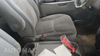 2006 Toyota Sienna LE Minivan 7-Passenger 119.3" WB - miniatura 28