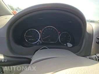 2006 Toyota Sienna LE Minivan 7-Passenger 119.3" WB – miniatura 12
