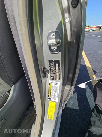 2006 Toyota Sienna LE Minivan 7-Passenger 119.3" WB – miniatura 15