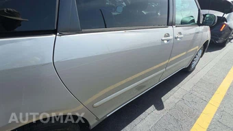 2006 Toyota Sienna LE Minivan 7-Passenger 119.3" WB – miniatura 30