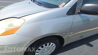 2006 Toyota Sienna LE Minivan 7-Passenger 119.3" WB – miniatura 42