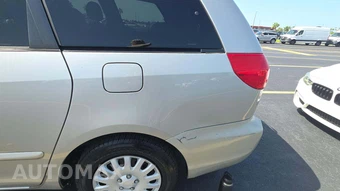 2006 Toyota Sienna LE Minivan 7-Passenger 119.3" WB – miniatura 49