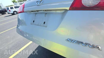 2006 Toyota Sienna LE Minivan 7-Passenger 119.3" WB – miniatura 56