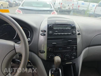 2006 Toyota Sienna LE Minivan 7-Passenger 119.3" WB - miniatura 11