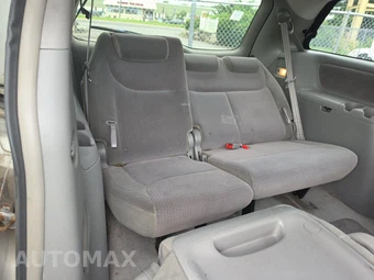 2006 Toyota Sienna LE Minivan 7-Passenger 119.3" WB - miniatura 14