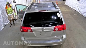 2006 Toyota Sienna LE Minivan 7-Passenger 119.3" WB - miniatura 5