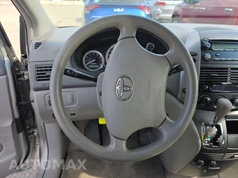2006 Toyota Sienna LE Minivan 7-Passenger 119.3" WB - miniatura 10