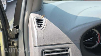 2006 Toyota Sienna LE Minivan 7-Passenger 119.3" WB - miniatura 22