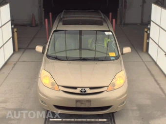 2006 Toyota Sienna XLE Minivan 7-Passenger 119.3" WB - miniatura 2