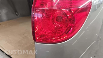 2006 Toyota Sienna XLE Minivan 7-Passenger 119.3" WB - miniatura 39