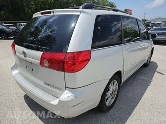 2006 Toyota Sienna XLE Minivan 7-Passenger 119.3" WB - miniatura 3