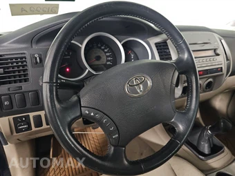2006 Toyota Tacoma Crew Cab Medium Bed - miniatura 10